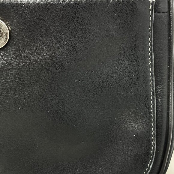 Black Tignanello Leather Crossbody Bag With Adjustable Strap & Multiple Pockets - Picture 6 of 8